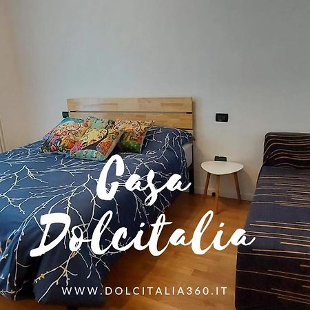 Casa Dolcitalia A Gardaland Con Piscina Διαμέρισμα Ronchi  Εξωτερικό φωτογραφία